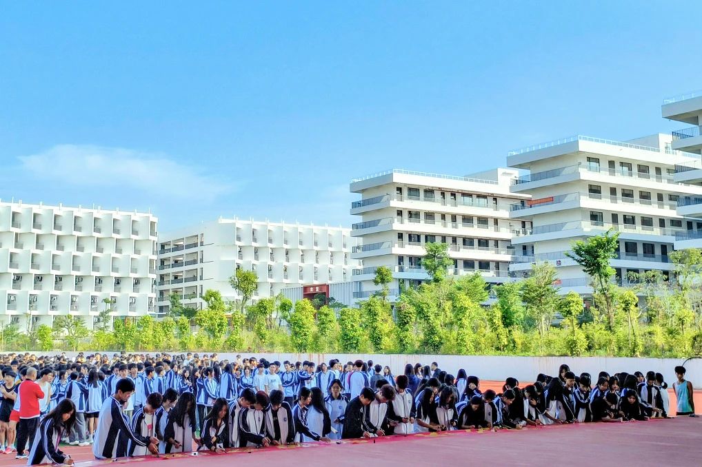 春暖花开迎开学 巳巳如意启新程——?乐鱼网页版登录入口-乐鱼(中国)2025年春季开学返校指南